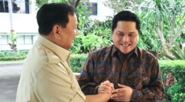 Menteri Pertahanan Prabowo Subianto bersama Menteri BUMN sekaligus Ketua Umum PSSI Erick Thohir. (Dok. Tim Media Prabowo)