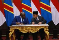 Menteri Pertahanan RI Prabowo Subianto dan Wakil Perdana Menteri merangkap Menteri Pertahanan Republik Demokratik Kongo Jean-Pierre Bemba. (Dok. Kemhan.go.id)
