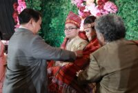 Menteri Pertahanan Prabowo Subianto menghadiri acara pernikahan Fritz Hutapea, putra Hotman Paris Hutapea dengan Chen Giovanis (Dok. Tim Media Prabowo Subianto)