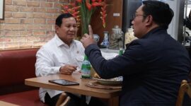 Menteri Pertahanan Prabowo Subianto mengunggah sejumlah foto momen pertemuannya dengan Mantan Gubernur Jawa Barat, Ridwan Kamil. (Dok. Tim Media Prabowo)
