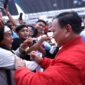 Calon presiden nomor urut 2 Prabowo Subianto tampil di HUT Partai Solidaritas Indonesia (PSI) ke-9 di Stadion Jatidiri, Semarang. (Dok. Tim Media Prabowo-Gibran)

