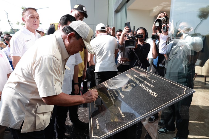 Menteri Pertahanan, Prabowo Subianto meresmikan pembukaan turnamen U-17 Nusantara Open 2023 di Bekasi. (Dok. Tim media Prabowo Subianto)

