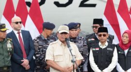 Kapal RS Indonesia ke Mesir Dilepas Prabowo Subianto. (Dok. Tim Media Prabowo Subianto)

