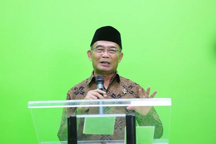 Menteri Koordinator Pembangunan Manusia dan Kebudayaan (Menko PMK) Muhadjir Effendy. (Dok. Facebook.com/@Muhadjir Effendy)