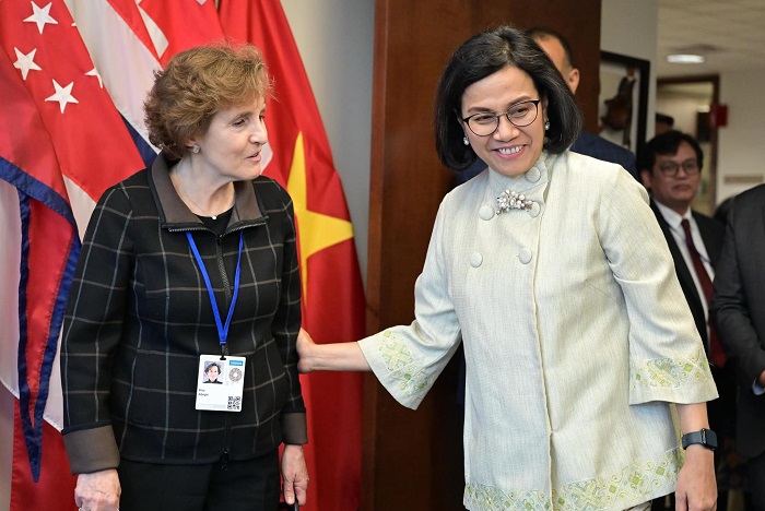 Menteri Keuangan (Menkeu) Sri Mulyani Indrawati bertemu CEO Millenium Challenge Cooperation (MCC) Alice Albrightdi. (Facebook.com/@Sri Mulyani Indrawati)