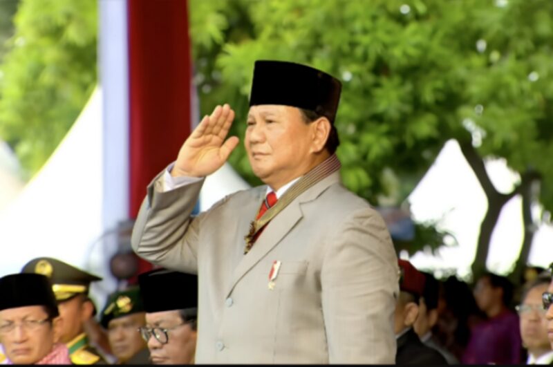 Prabowo Subinto hadir HUT Bhayangkara ke-78 yang digelar di Monas, Jakarta, Senin (1/7/2024), yang dibuka oleh Presiden RI Joko Widodo dan dihadiri masyarakat. (Dok Tim Media Prabowo)