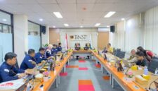 Foto : Rapat koordinasi antara LSP KPK dan BNSP di Jakarta (19/9/24) dibuka oleh Ketua BNSP dalam meningkatkan kerja sama sertifikasi profesi di bidang pemberantasan korupsi. (Doc.BNSP)