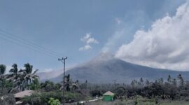 Letusan Gunung Lewotobi. (Dok. Esdm.go.id)