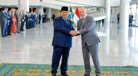 Presiden Republik Indonesia Prabowo Subianto di upacara penuh makna di halaman Istana Palácio do Planalto. (Dok. Tim Media Prabowo)
